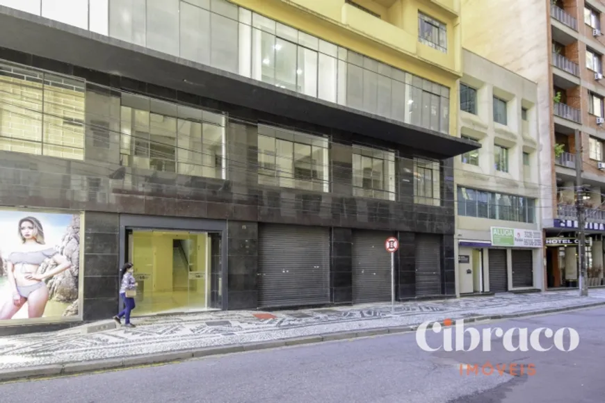 Foto 1 de Ponto Comercial para alugar, 235m² em Centro, Curitiba