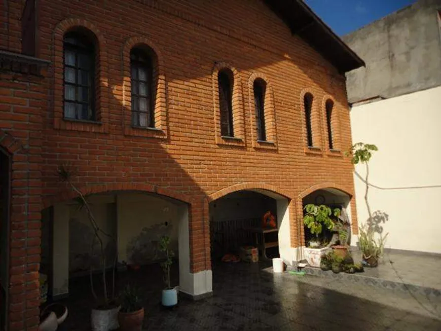 Foto 1 de Casa com 3 Quartos à venda, 197m² em Vila Mazzei, Santo André