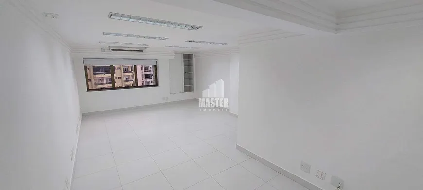 Foto 1 de Sala Comercial para alugar, 38m² em Santa Lúcia, Vitória