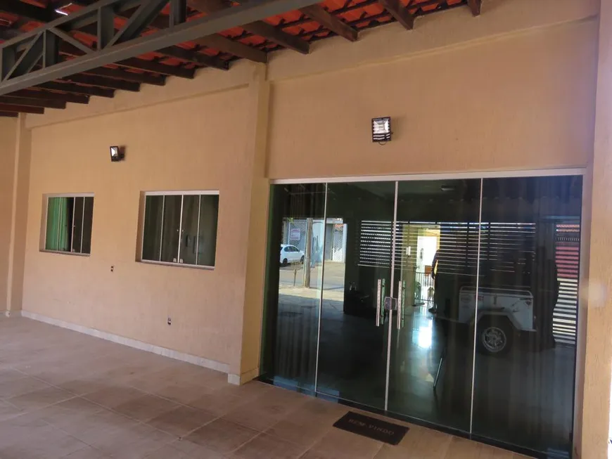 Foto 1 de Casa com 3 Quartos à venda, 168m² em Taguatinga Norte, Brasília