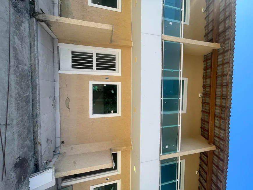 Foto 1 de Casa com 2 Quartos à venda, 70m² em Bangu, Rio de Janeiro