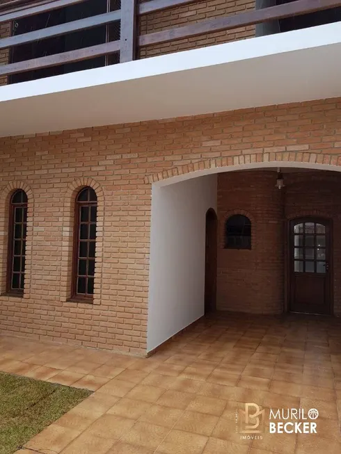 Foto 1 de Casa com 3 Quartos à venda, 170m² em Jardim Estoril, São José dos Campos