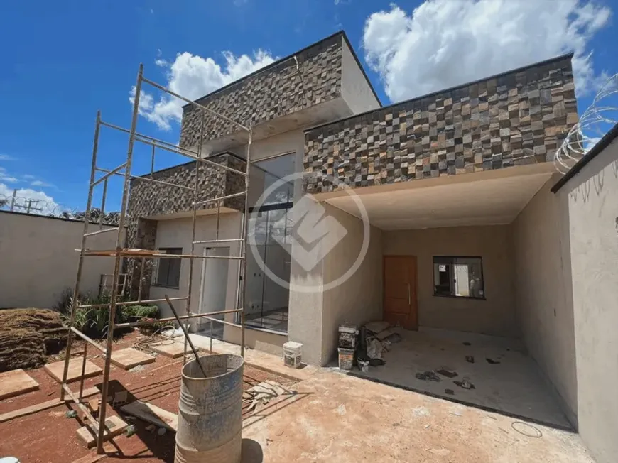 Foto 1 de Casa com 3 Quartos à venda, 120m² em Residencial Santa Fe, Goiânia