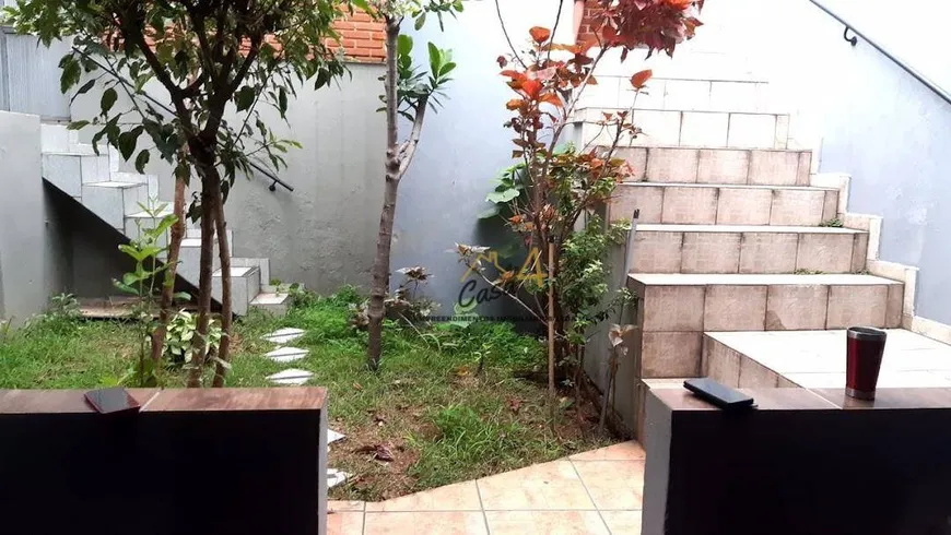 Foto 1 de Casa com 2 Quartos à venda, 207m² em Jardim de Lorenzo, São Paulo