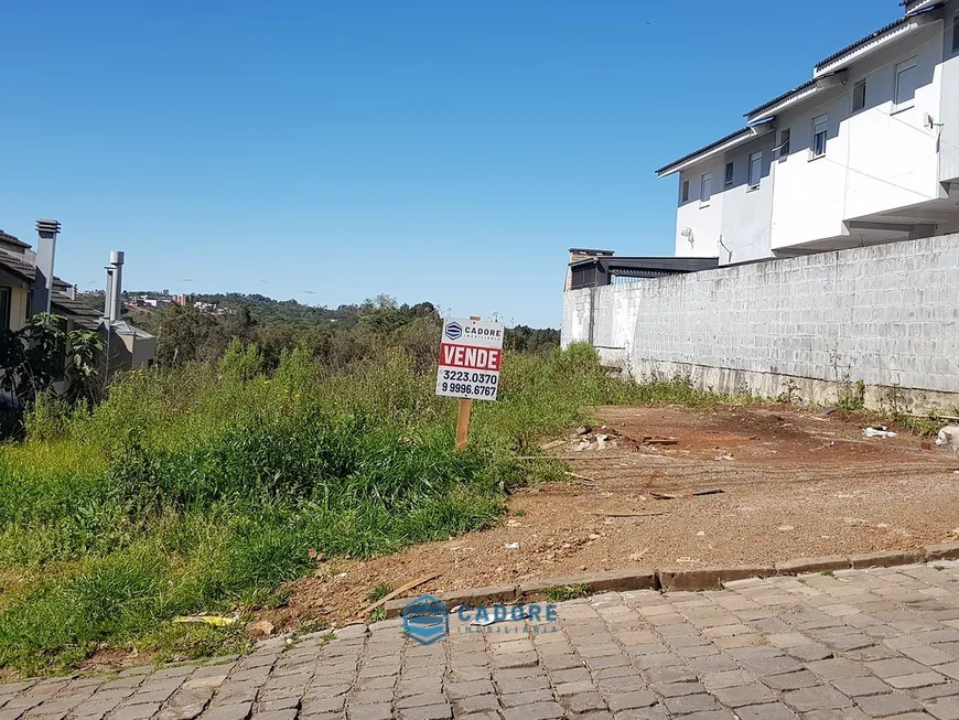 Foto 1 de Lote/Terreno à venda, 361m² em Sao Caetano, Caxias do Sul