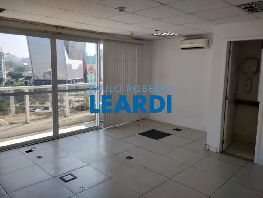 Foto 1 de Sala Comercial para venda ou aluguel, 37m² em Pinheiros, São Paulo