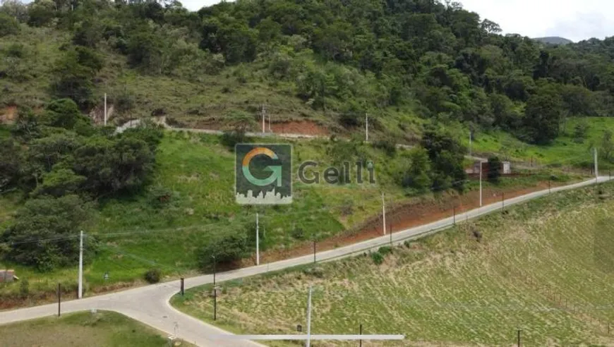 Foto 1 de Lote/Terreno à venda, 2m² em Correas, Petrópolis