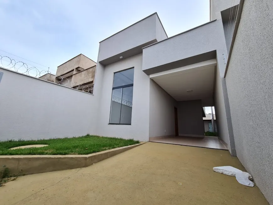 Foto 1 de Casa com 3 Quartos à venda, 100m² em Jardim dos Girassóis, Aparecida de Goiânia