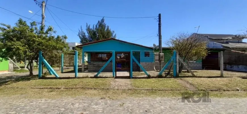 Foto 1 de Casa com 3 Quartos à venda, 80m² em Arco Iris, Capão da Canoa