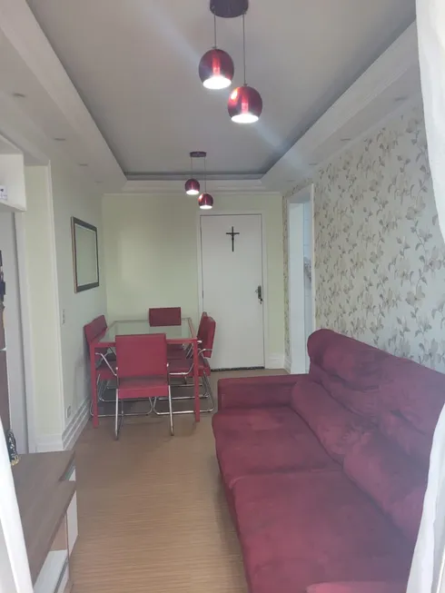 Foto 1 de Apartamento com 2 Quartos à venda, 45m² em Parque das Roseiras , Carapicuíba