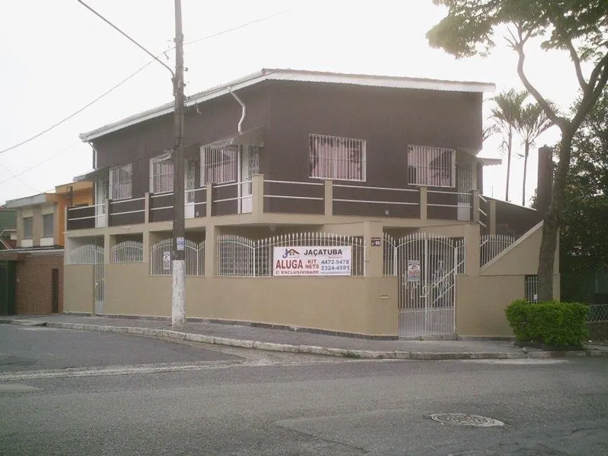 Foto 1 de Kitnet com 1 Quarto para alugar, 15m² em Vila Curuçá, Santo André