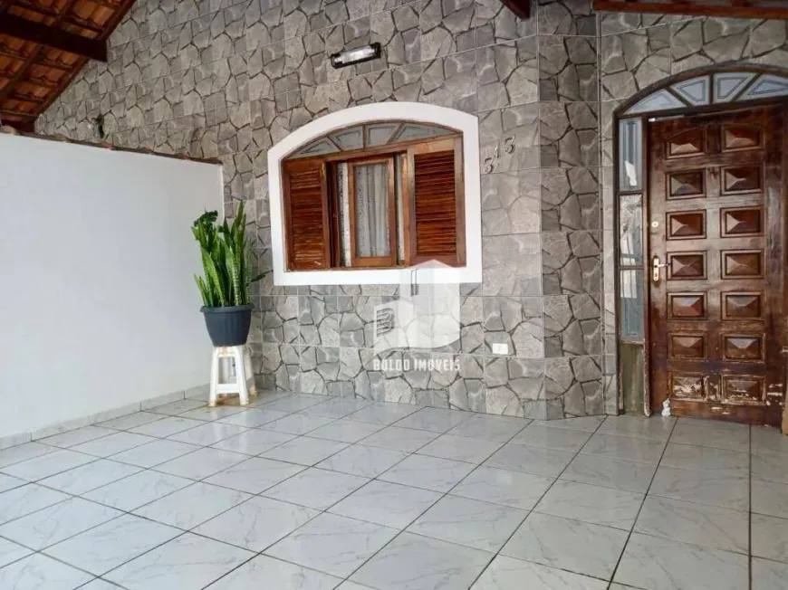 Foto 1 de Casa com 3 Quartos à venda, 90m² em Aviação, Praia Grande