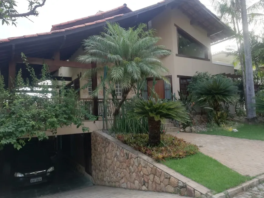 Foto 1 de Casa de Condomínio com 3 Quartos à venda, 230m² em Itaipu, Niterói