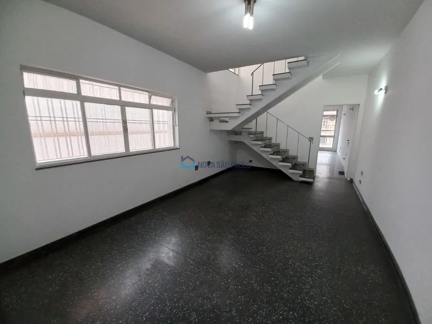 Foto 1 de Sobrado com 4 Quartos à venda, 264m² em Saúde, São Paulo