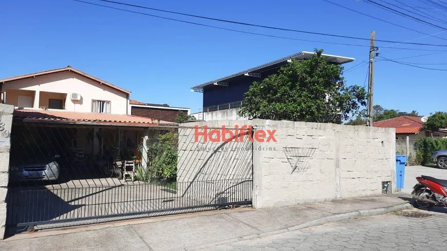 Foto 1 de Casa com 5 Quartos à venda, 244m² em Campeche, Florianópolis