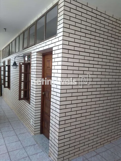 Foto 1 de Casa com 3 Quartos à venda, 389m² em Glória, Belo Horizonte