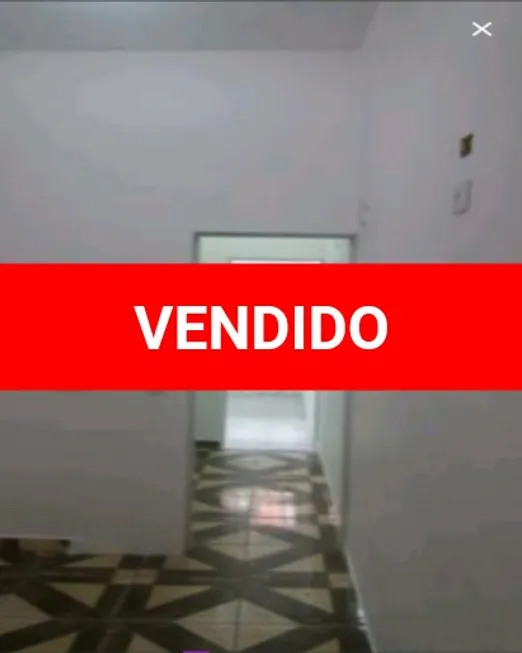 Foto 1 de Casa com 2 Quartos à venda, 58m² em JARDIM SUINA, Taboão da Serra