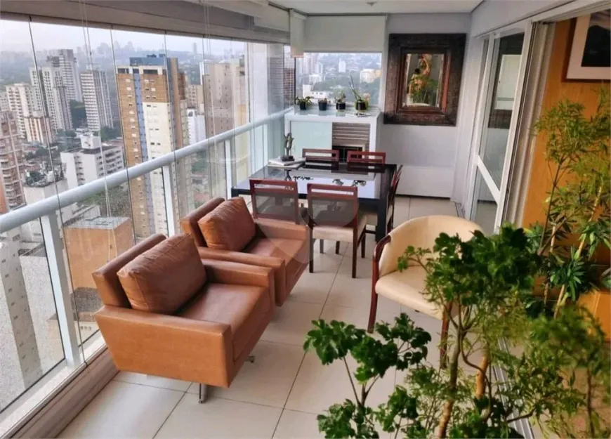 Foto 1 de Apartamento com 2 Quartos à venda, 85m² em Pinheiros, São Paulo