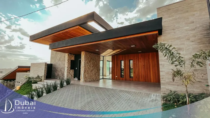 Foto 1 de Casa de Condomínio com 3 Quartos à venda, 249m² em Aeroporto, Maringá