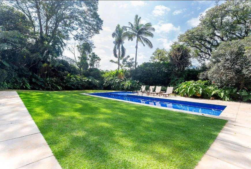 Foto 1 de Casa com 5 Quartos à venda, 1200m² em Cidade Jardim, São Paulo