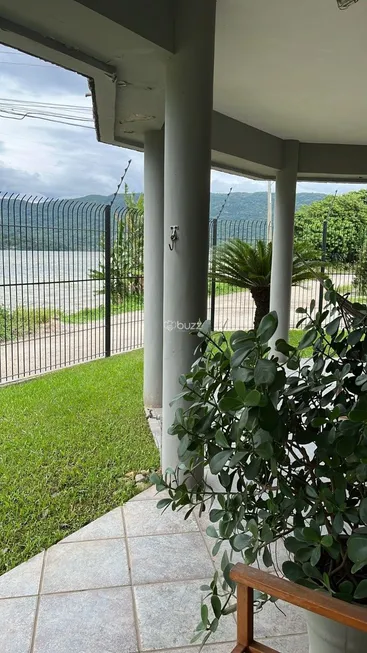 Foto 1 de Casa com 6 Quartos à venda, 500m² em Lagoa da Conceição, Florianópolis