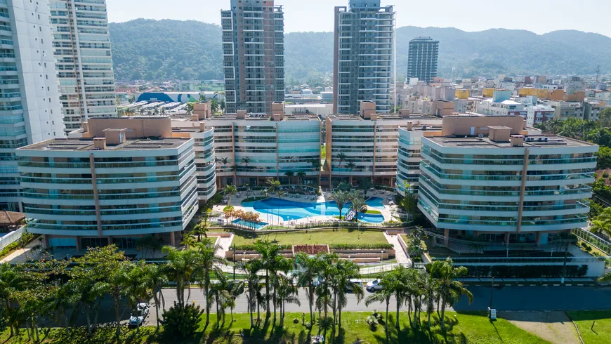 Foto 1 de Cobertura com 5 Quartos à venda, 211m² em Enseada, Guarujá