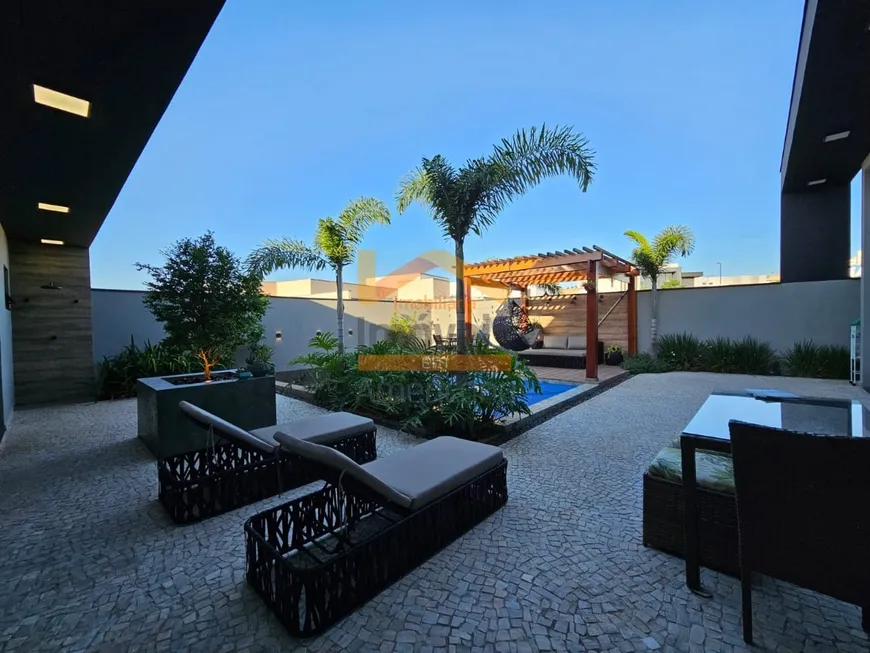 Foto 1 de Casa de Condomínio com 3 Quartos à venda, 225m² em Jardim Pau Brasil, Americana