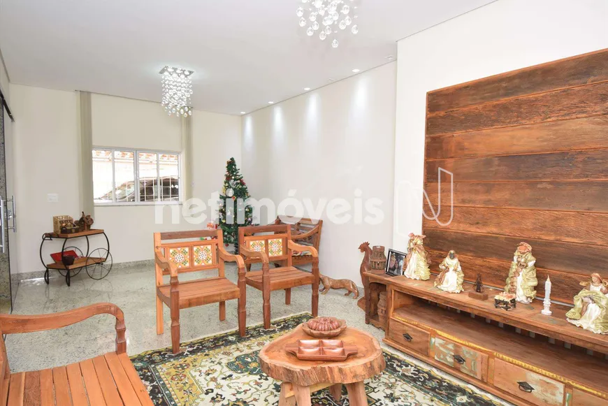 Foto 1 de Casa com 4 Quartos à venda, 500m² em Padre Eustáquio, Belo Horizonte