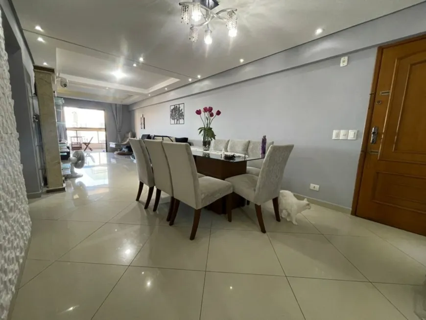 Foto 1 de Apartamento com 3 Quartos à venda, 148m² em Vila Tupi, Praia Grande