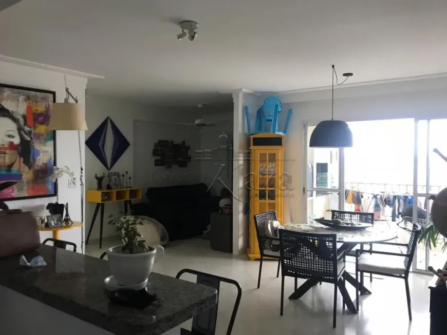 Foto 1 de Apartamento com 3 Quartos à venda, 84m² em Urbanova, São José dos Campos