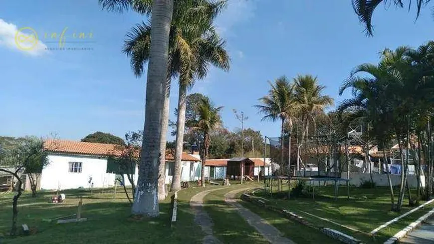 Foto 1 de Fazenda/Sítio com 3 Quartos à venda, 2380m² em Colinas I, Aracoiaba da Serra