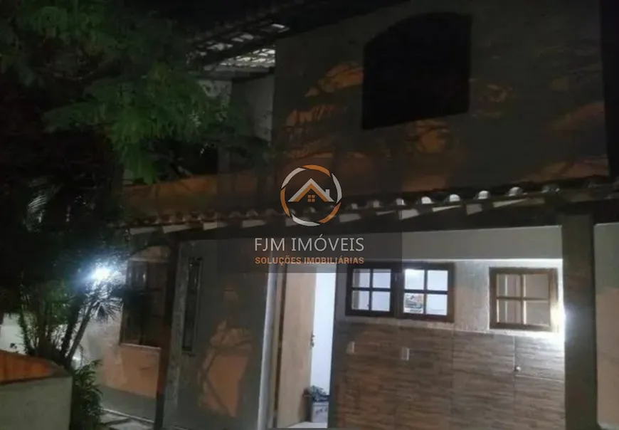 Foto 1 de Casa com 2 Quartos à venda, 360m² em Maravista, Niterói