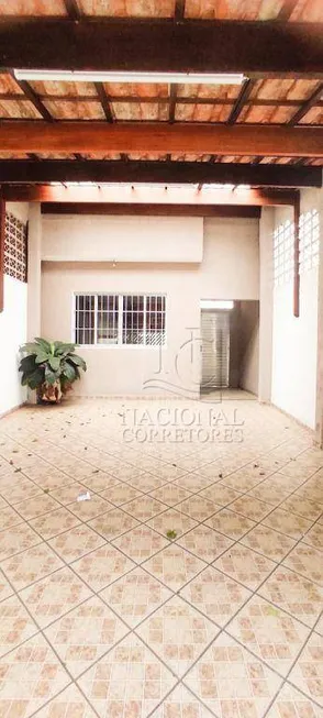 Foto 1 de Sobrado com 2 Quartos para venda ou aluguel, 160m² em Parque Joao Ramalho, Santo André