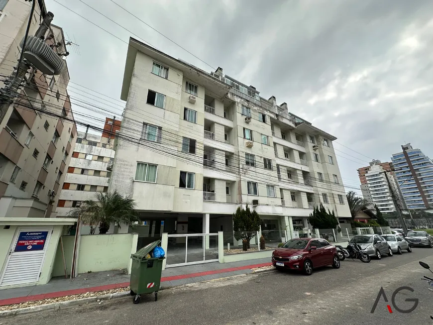 Foto 1 de Apartamento com 3 Quartos para alugar, 72m² em Pedra Branca, Palhoça