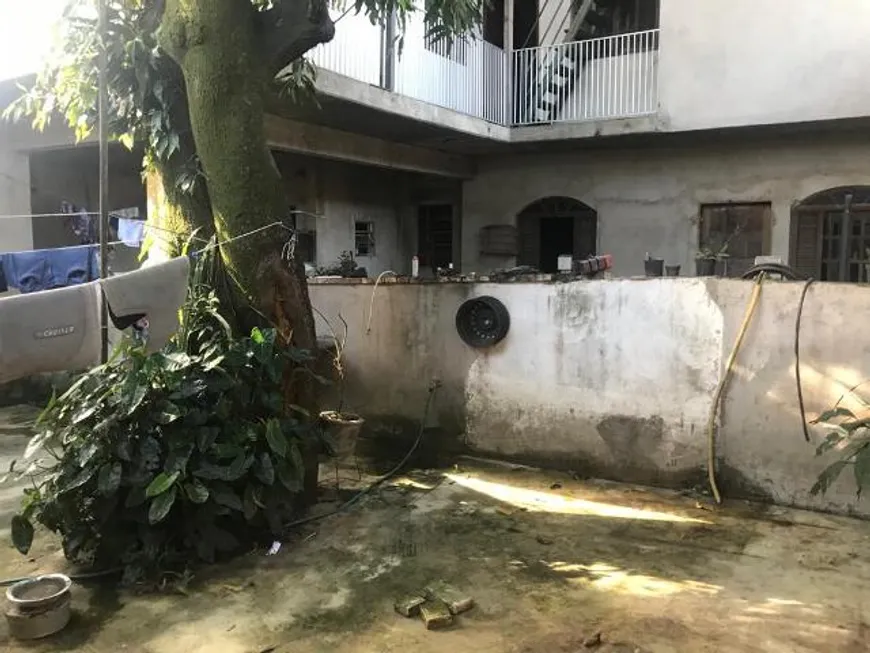 Foto 1 de Casa com 7 Quartos à venda, 300m² em Renascença, Belo Horizonte