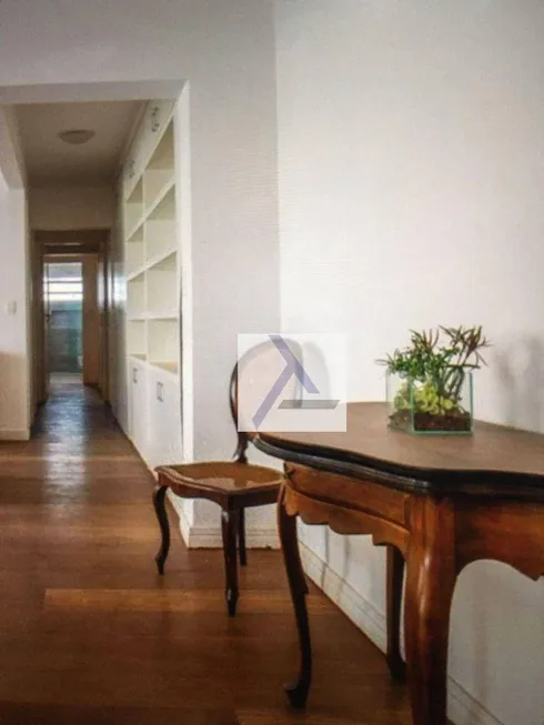 Foto 1 de Apartamento com 2 Quartos para venda ou aluguel, 140m² em Cerqueira César, São Paulo