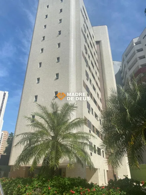 Foto 1 de Apartamento com 3 Quartos à venda, 171m² em Meireles, Fortaleza