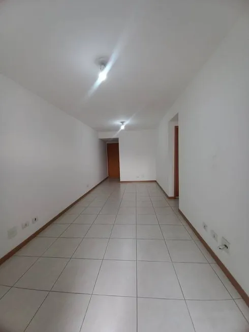 Foto 1 de Apartamento com 2 Quartos à venda, 75m² em Lobato, Salvador