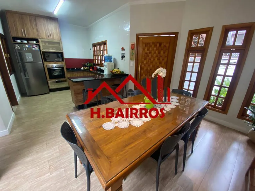 Foto 1 de Casa com 3 Quartos à venda, 140m² em Loteamento Villa Branca, Jacareí