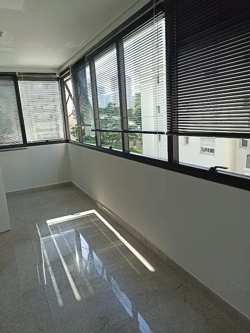 Foto 1 de Ponto Comercial para alugar, 48m² em Vila Clementino, São Paulo