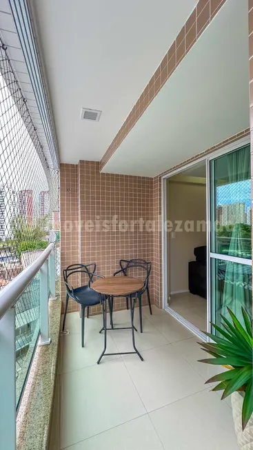 Foto 1 de Apartamento com 2 Quartos à venda, 77m² em Meireles, Fortaleza