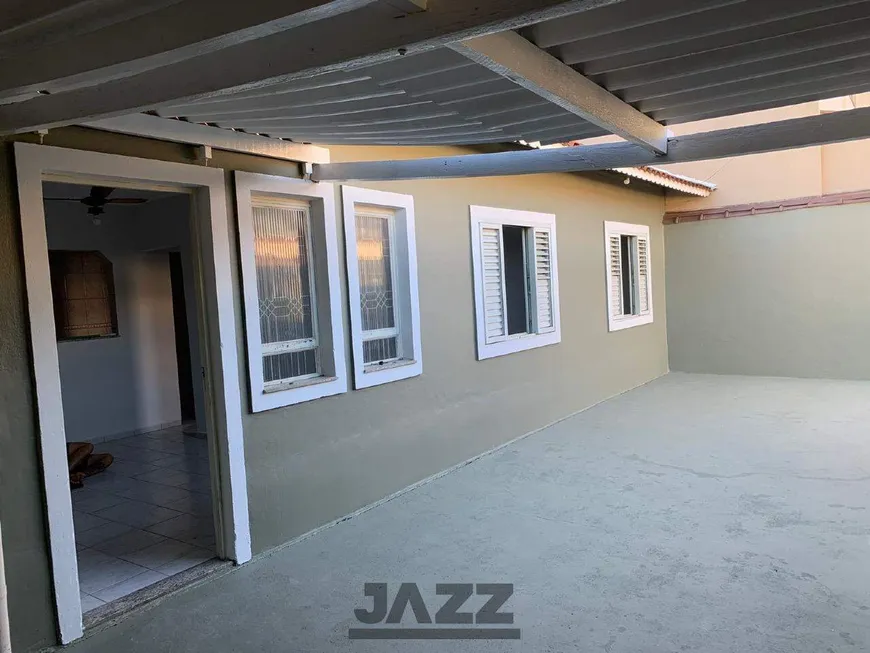 Foto 1 de Casa com 2 Quartos à venda, 75m² em Jardim Silvestre I, Amparo