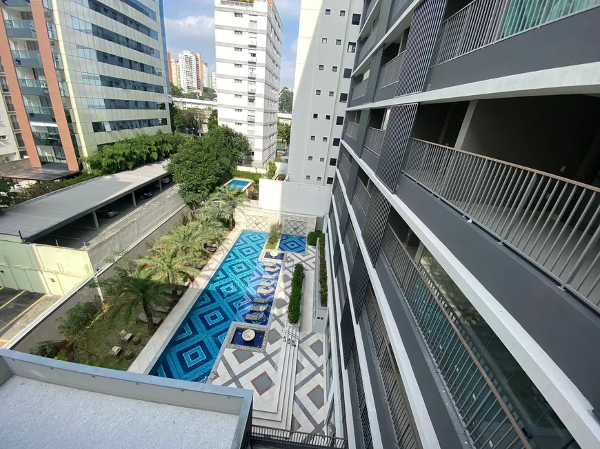 Foto 1 de Apartamento com 1 Quarto à venda, 44m² em Ibirapuera, São Paulo