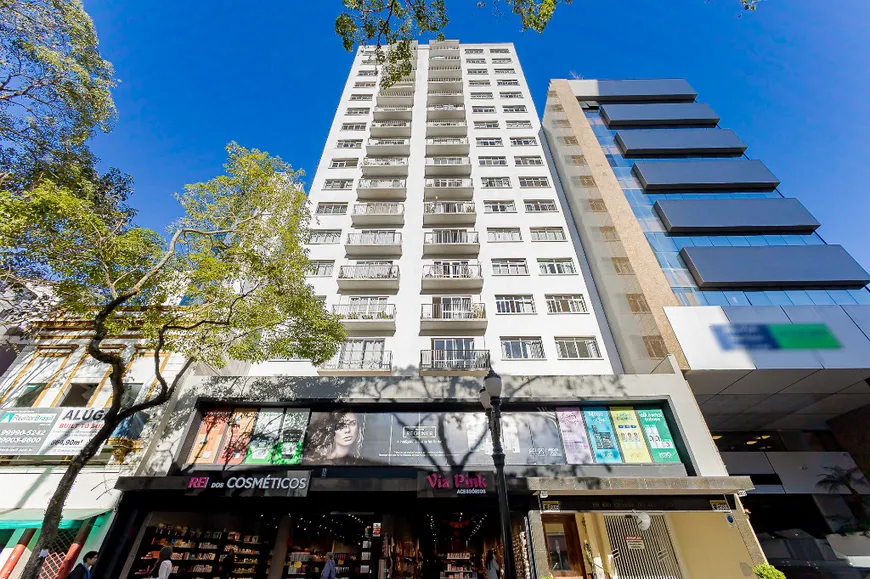 Foto 1 de Apartamento com 3 Quartos à venda, 131m² em Batel, Curitiba