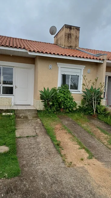 Foto 1 de Casa de Condomínio com 2 Quartos à venda, 50m² em Hípica, Porto Alegre