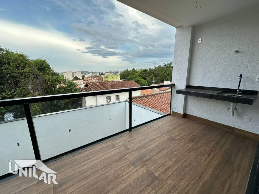 Foto 1 de Apartamento com 3 Quartos à venda, 94m² em Niterói, Volta Redonda