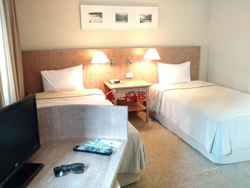 Foto 1 de Flat com 1 Quarto à venda, 28m² em Cidade Monções, São Paulo