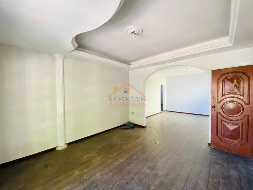 Foto 1 de Casa com 3 Quartos à venda, 200m² em Novo Eldorado, Contagem