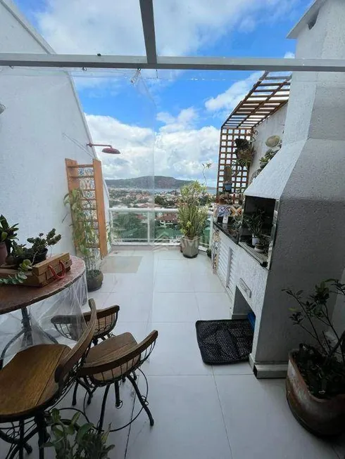 Foto 1 de Cobertura com 2 Quartos à venda, 86m² em Camboinhas, Niterói