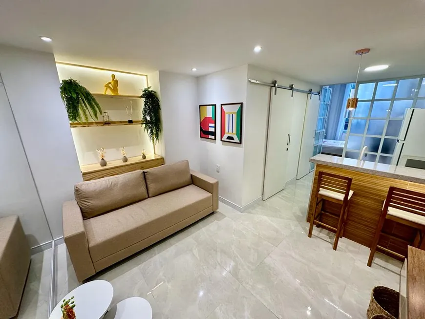Foto 1 de Apartamento com 1 Quarto à venda, 33m² em Centro, Rio de Janeiro